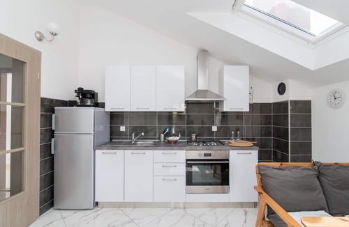 Postira Apartment | Apartments Mare- One Bedroom Apartment with Garden View A3 (ST)