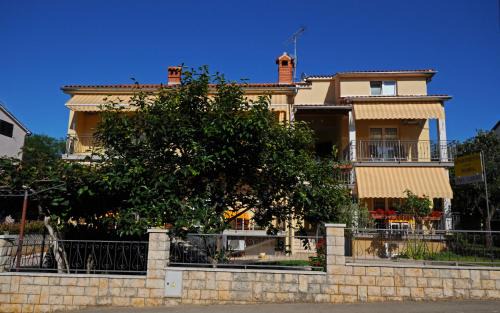 Spadici Apartment | Apartments Maria