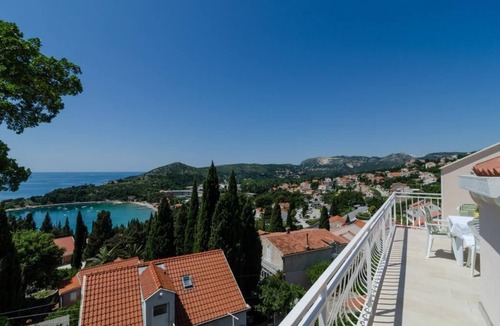 Mlini Apartment | Apartments Marmo - Deluxe One Bedroom Apartment with Balcony and Sea View