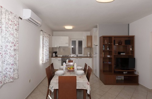 Razanac Apartment | Apartments Max (57771-A1) - Razanac