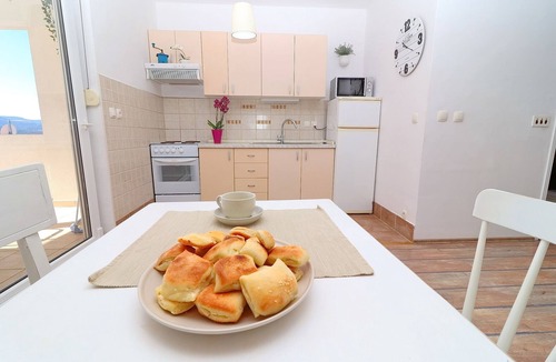 Klek Apartment | Apartments Mediterranean House - Two Bedroom Apartment with Terrace and Sea View