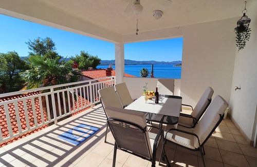 Klek Apartment | Apartments Mediterranean House - Two Bedroom Apartment with Terrace and Sea View
