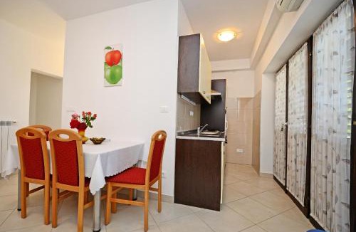 Veleniki Apartment | Apartments Mira