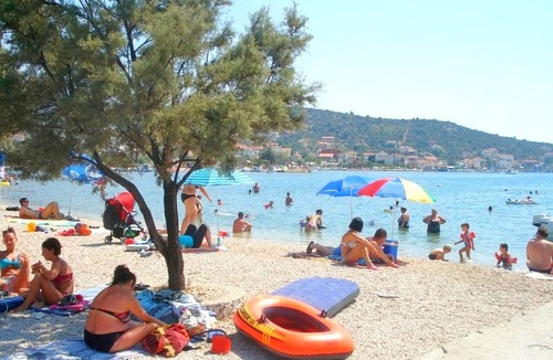 Vinisce Apartment | Apartments Mirko, (11848), Vinišće, hr