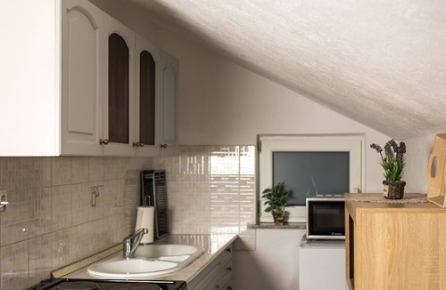 Tribalj Apartment | Apartments Nevistic Lake View