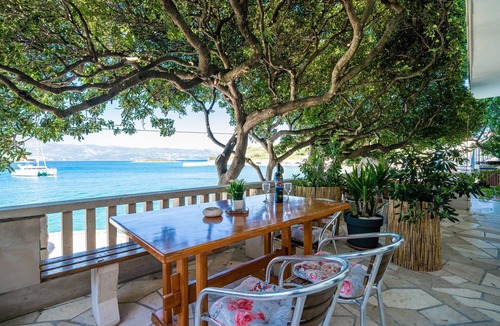 Lumbarda Apartment | Apartments Nikolina (LU) - Two-Bedroom Apartment with Terrace