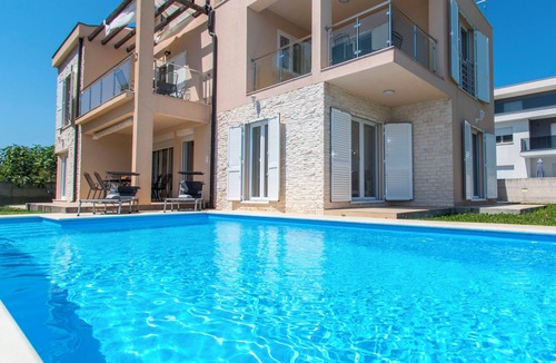 Srima Apartment | Apartments Pavlović (113551-A1) - Vodice