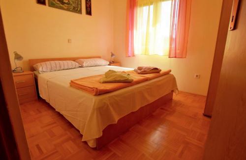 Starigrad Apartment | Apartments Pinka
