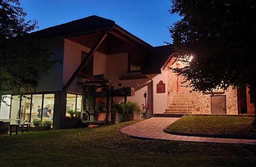 Bostanj Apartment | Apartments PIT Zdole