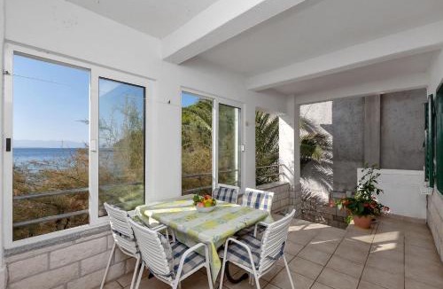 Bogomolje Apartment | Apartments Robinzon Milivoj
