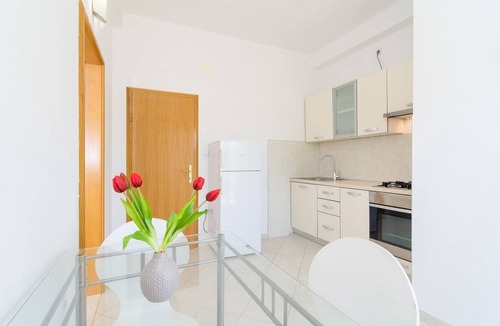 Kupari Apartment | Apartments & Rooms Barišić - Studio Apartment with Balcony and Garden View (First Floor)-APT 9