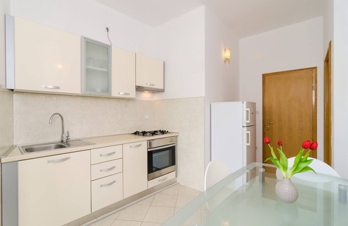 Kupari Apartment | Apartments & Rooms Barišić - Studio Apartment with Balcony and City View (First Floor)-APT 10