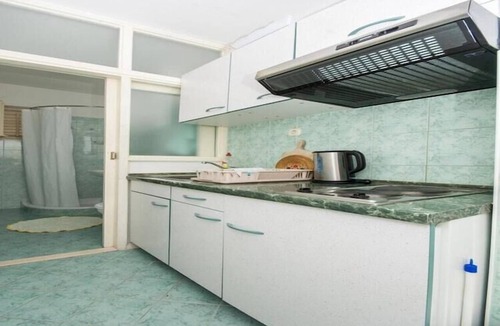 Srebreno Apartment | Apartments & Rooms Jokovic-Deluxe Studio Apartment with Terrace and Partial Sea View (SOBA 6)