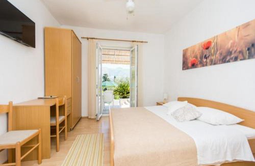 Srebreno Apartment | Apartments & Rooms Jokovic-Deluxe Studio Apartment with Terrace and Partial Sea View SOBA 6