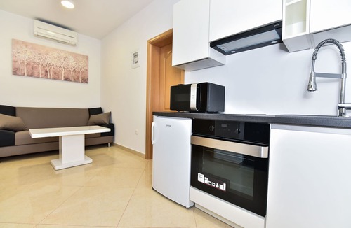 Vir Apartment | Apartments Sana