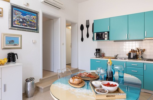 Zupa dubrovacka Apartment | Apartments Subrenum - Comfort Two Bedroom Apartment with Terrace and Sea View (A2)
