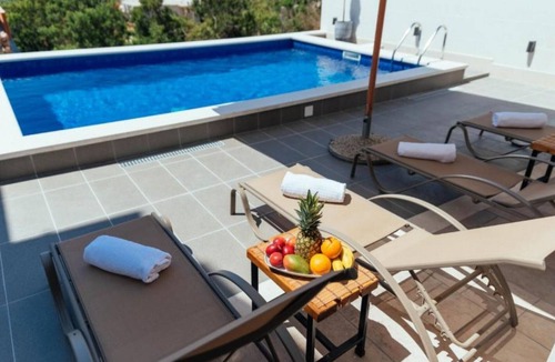 Hvar Apartment | Apartments Trogrlić - Two-Bedroom Apartment with Balcony and Sea View
