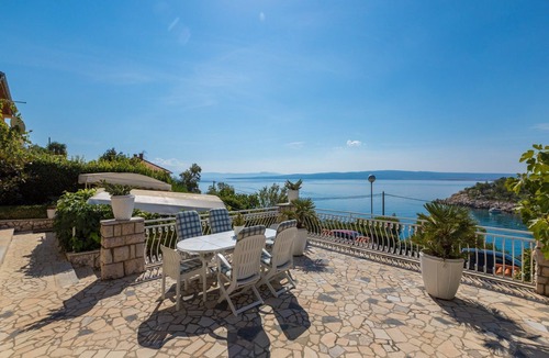 Klanfari Apartment | Apartments Vuković (85211-A1) - Dramalj (Crikvenica)