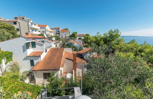 Businci Apartment | Apartments Villa Bok (58211-A4) - Okrug Gornji (Ciovo)