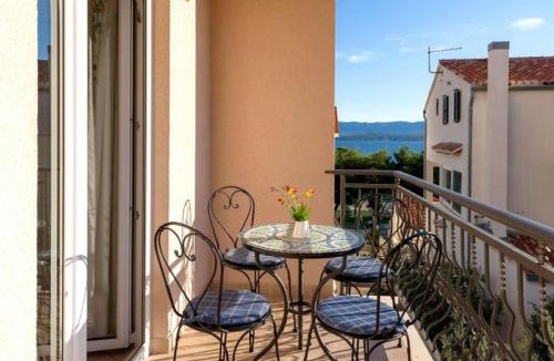 Bol Apartment | Apartments Villa Vallum