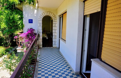 Basanija Apartment | Apartments VILMA (34365-A2) - Savudrija