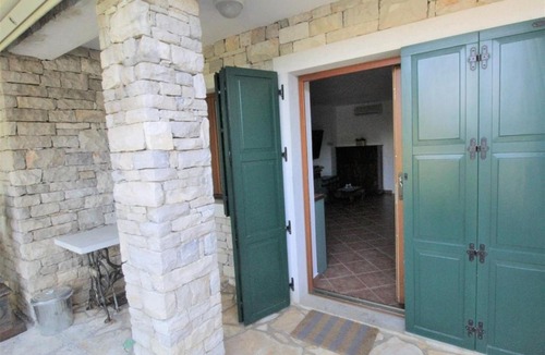 Crveni Vrh Apartment | Apartments with WiFi Crveni Vrh, Umag - 27234