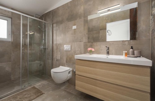 Brulo Apartment | Apartments ZOMZI