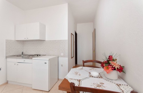 Tucepi Apartment | Apartments Zorka (45341-A3) - Tucepi