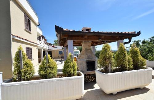 Omisalj Apartment | Apartments Zrinka