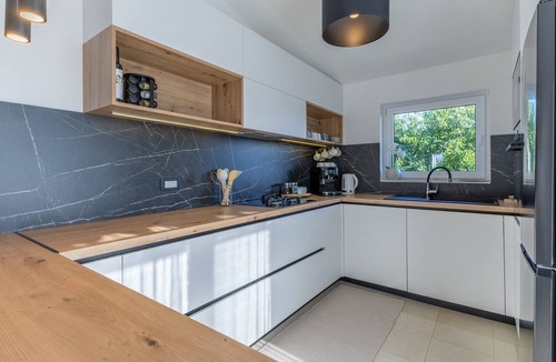 Vrvari Apartment | App Jadran Porec with Private Pool