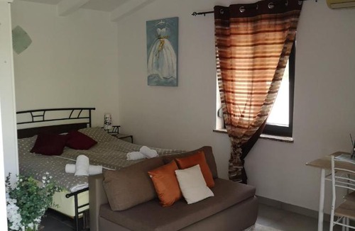 Murine House | App Neno