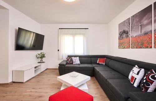 Umag Apartment | APP TiniS