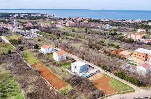 Zaton Apartment | Appartement 1 Zaton beach mit Terrasse und Grill hochmodern und Strandnah