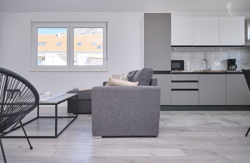 Kastel Gomilica Apartment | AquaVue Suite by Litto
