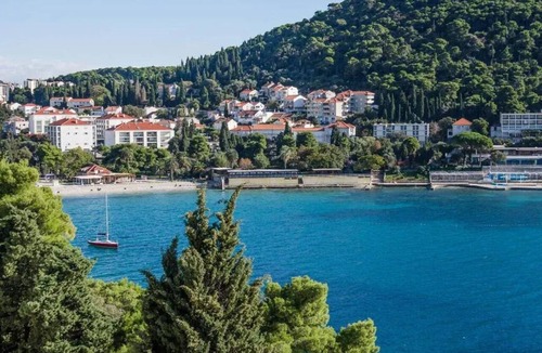 Babin Kuk Hotel | Art Hotel