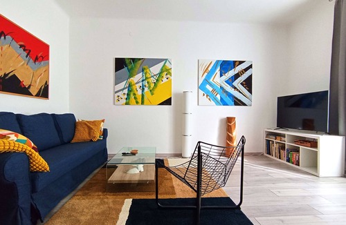 Zagreb Apartment | Art Place - Spacious & Chic