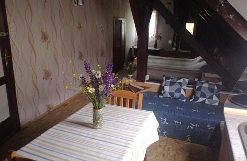 Hrib pri Hinjah Apartment | Art & Sun