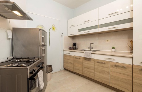 Zlobin Apartment | Attractive holiday apartment for a relaxing holiday near the sea.