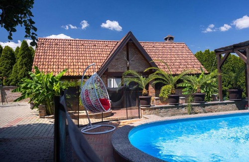 Aljmas House | Aura - kuća za odmor i sobe Aljmaš