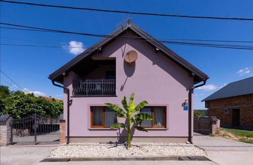 Aljmas House | Aura - kuća za odmor i sobe Aljmaš