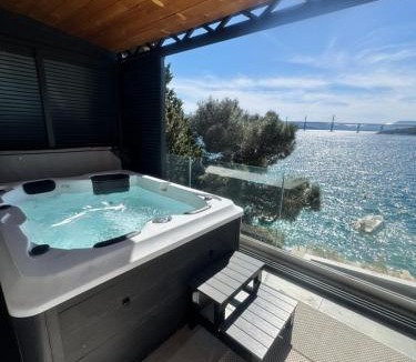 Klek Apartment | AUREA Sunset Bridge Suites - Seaside near Dubrovnik