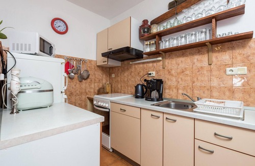 Supetarska Draga Apartment | Awesome apartment in Supetarska Draga with WiFi