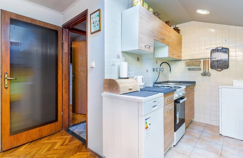 Bakar Apartment | Awesome apartment in Bakar with house sea view