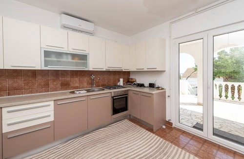 Potocnica Apartment | Awesome apartment in Potocnica