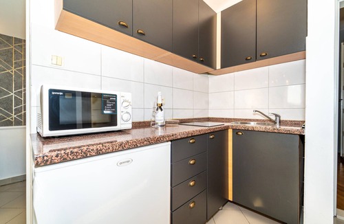 Obrovac Apartment | Awesome apartment in Krusevo with swimming pool