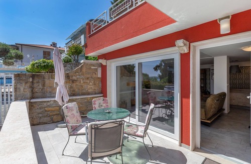 Portoroz Apartment | Awesome apartment in Portoroz with house sea view
