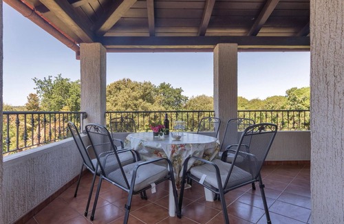 Pula Apartment | Awesome apartment in Pula with WiFi