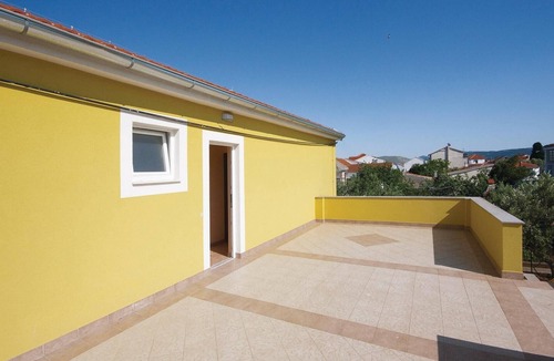 Krapanj Apartment | Awesome apartment in Sibenik with house sea view