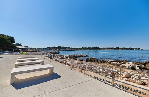 Monterol Apartment | Awesome apartment in Umag with swimming pool