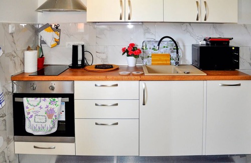 Vrboska Apartment | Awesome apartment in Vrboska with WiFi